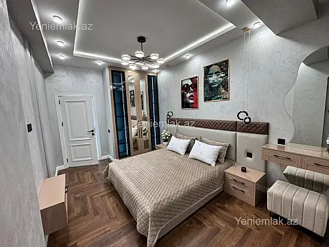 Satılır 3 otaqlı yeni tikili 80 m²