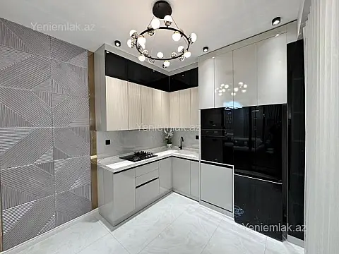 Satılır 3 otaqlı yeni tikili 80 m²