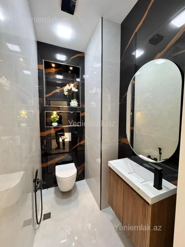 Satılır 3 otaqlı yeni tikili 80 m²