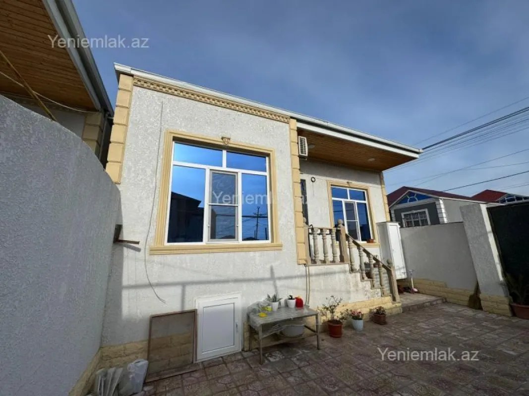 Satılır 3 otaqlı həyət evi 90 m²