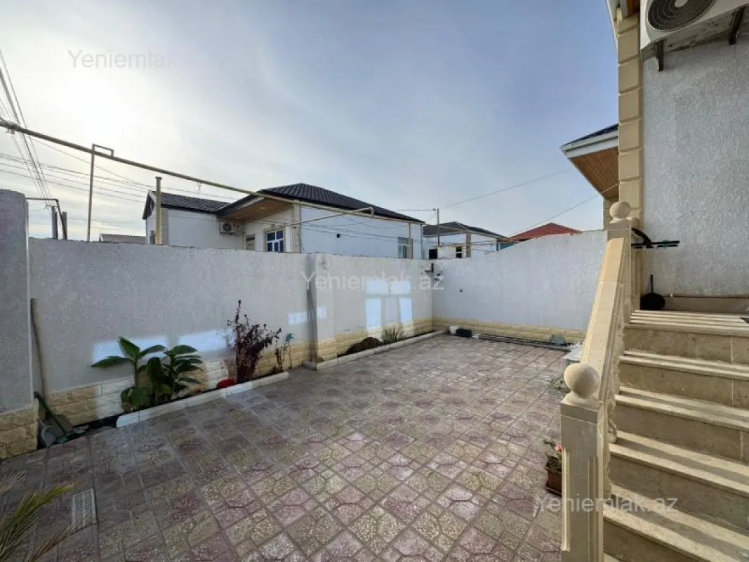 Satılır 3 otaqlı həyət evi 90 m²