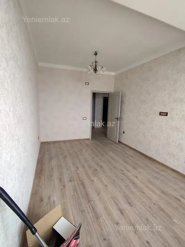 Satılır 2 otaqlı yeni tikili 65 m²