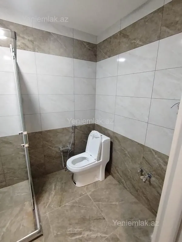 Satılır 2 otaqlı yeni tikili 65 m²