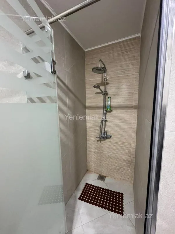 Satılır 2 otaqlı yeni tikili 68 m²