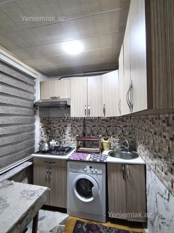 Satılır 2 otaqlı köhnə tikili 52 m²