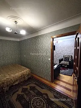 Satılır 2 otaqlı köhnə tikili 52 m²
