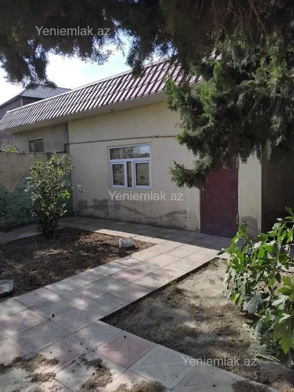 Satılır 4 otaqlı həyət evi 67 m²
