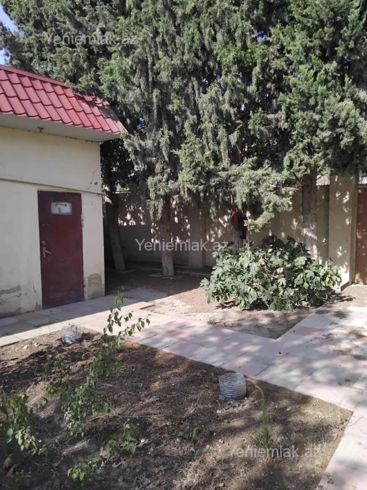 Satılır 4 otaqlı həyət evi 67 m²