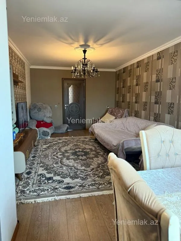 Satılır 3 otaqlı köhnə tikili 63 m²