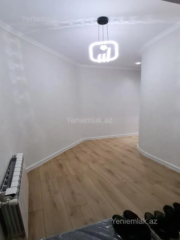 Satılır 2 otaqlı yeni tikili 68 m²