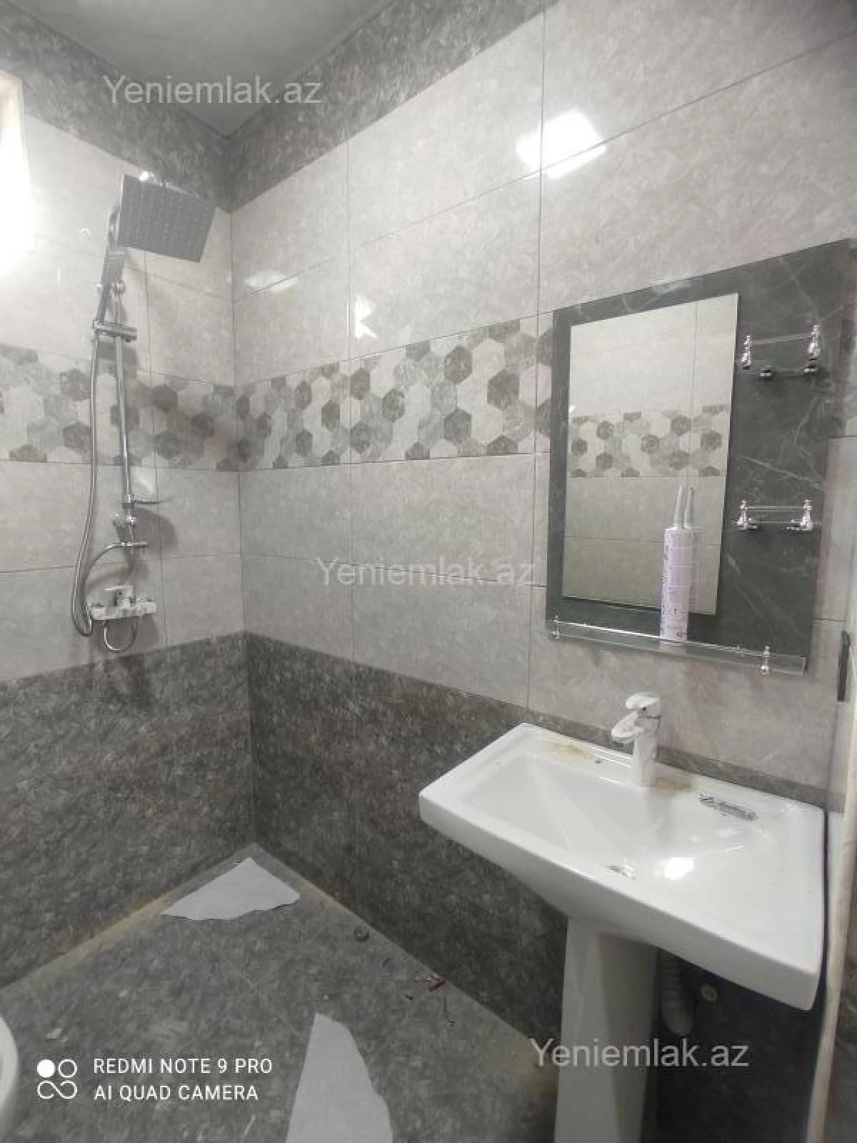 Satılır 3 otaqlı həyət evi 80 m²