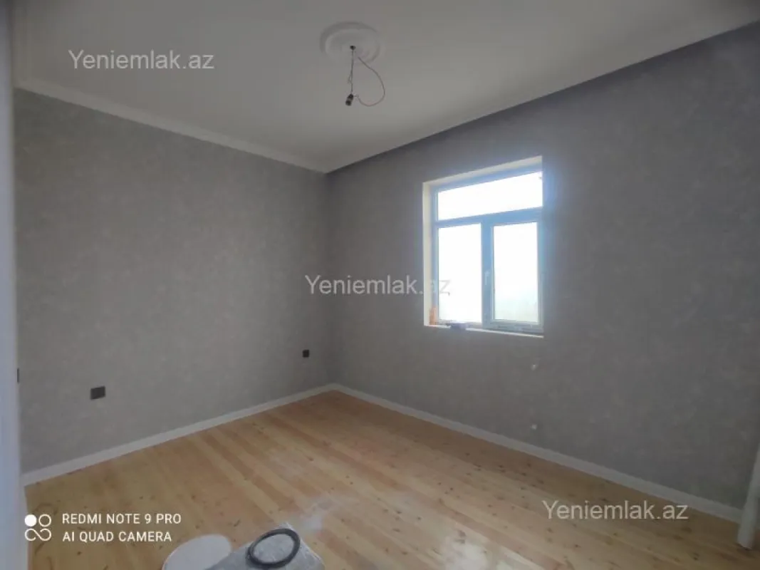 Satılır 3 otaqlı həyət evi 80 m²