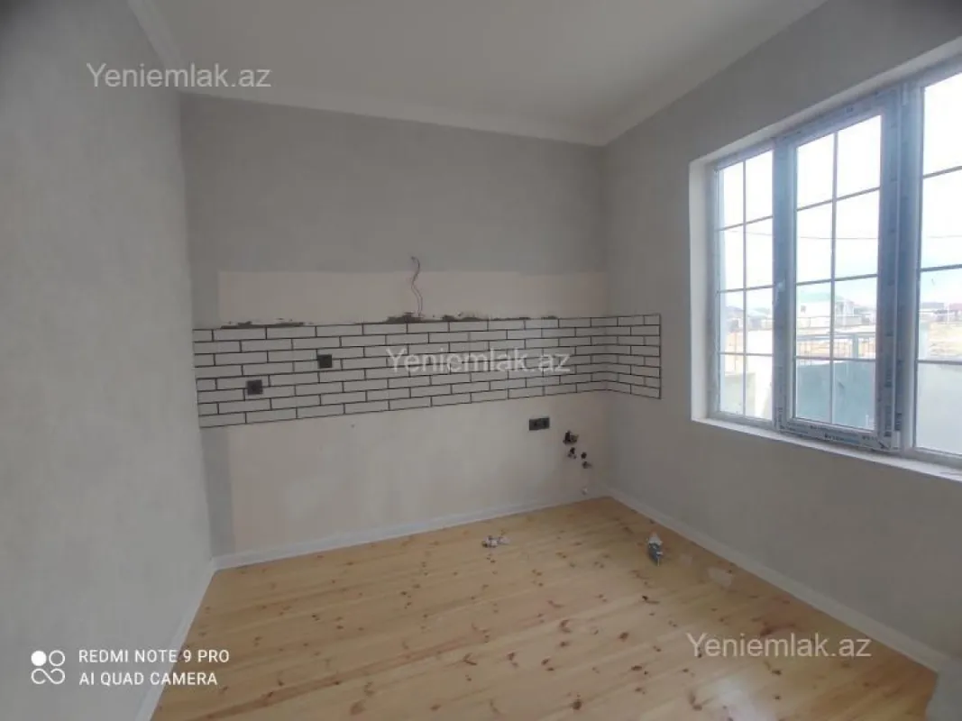 Satılır 3 otaqlı həyət evi 80 m²