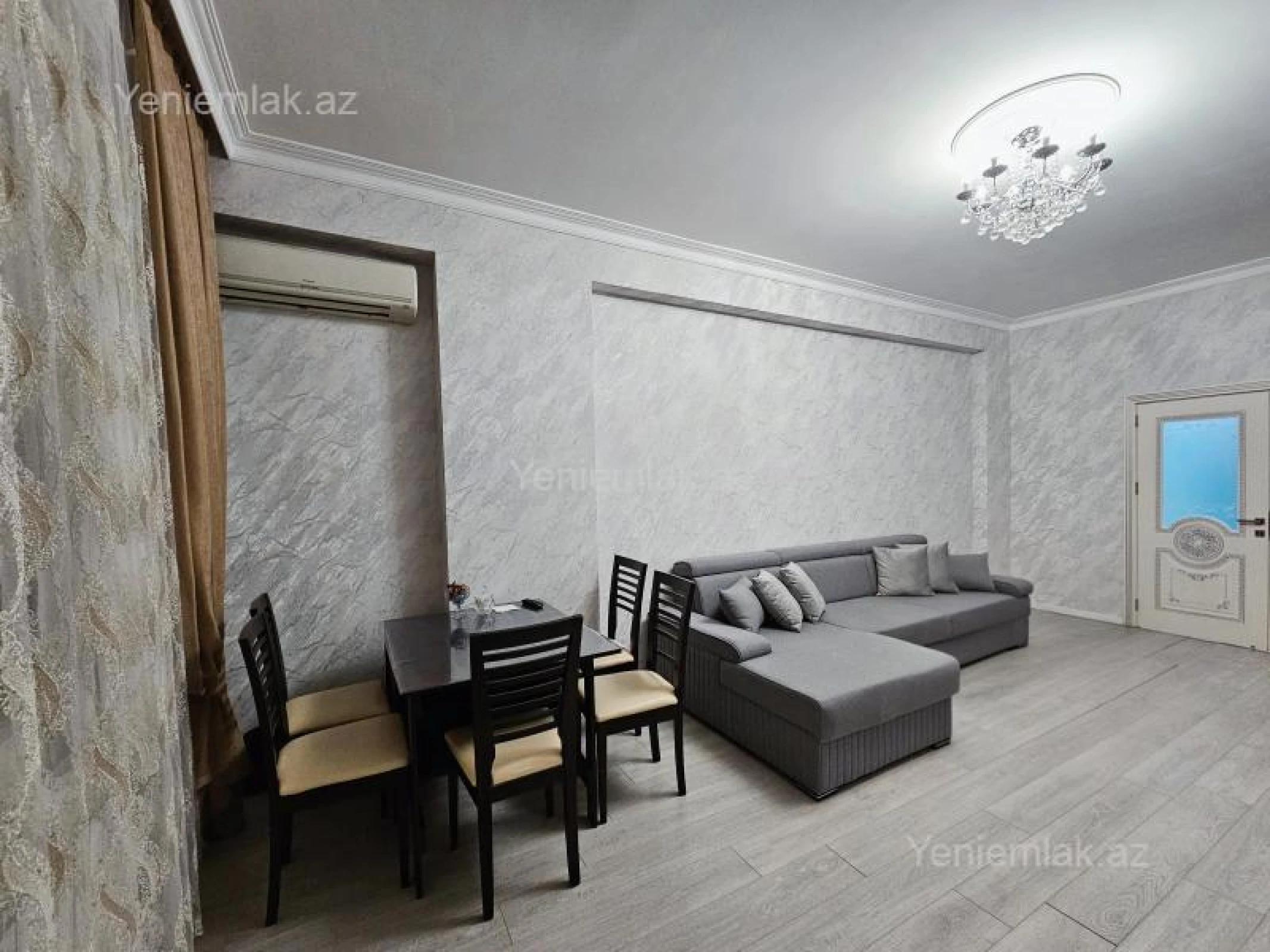 Satılır 3 otaqlı yeni tikili 98 m²