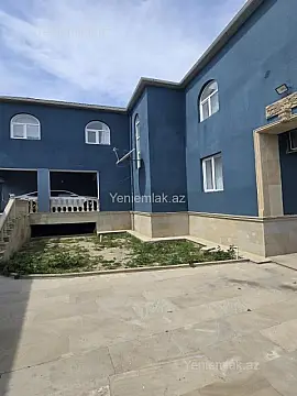 Satılır 6 otaqlı həyət evi 200 m²