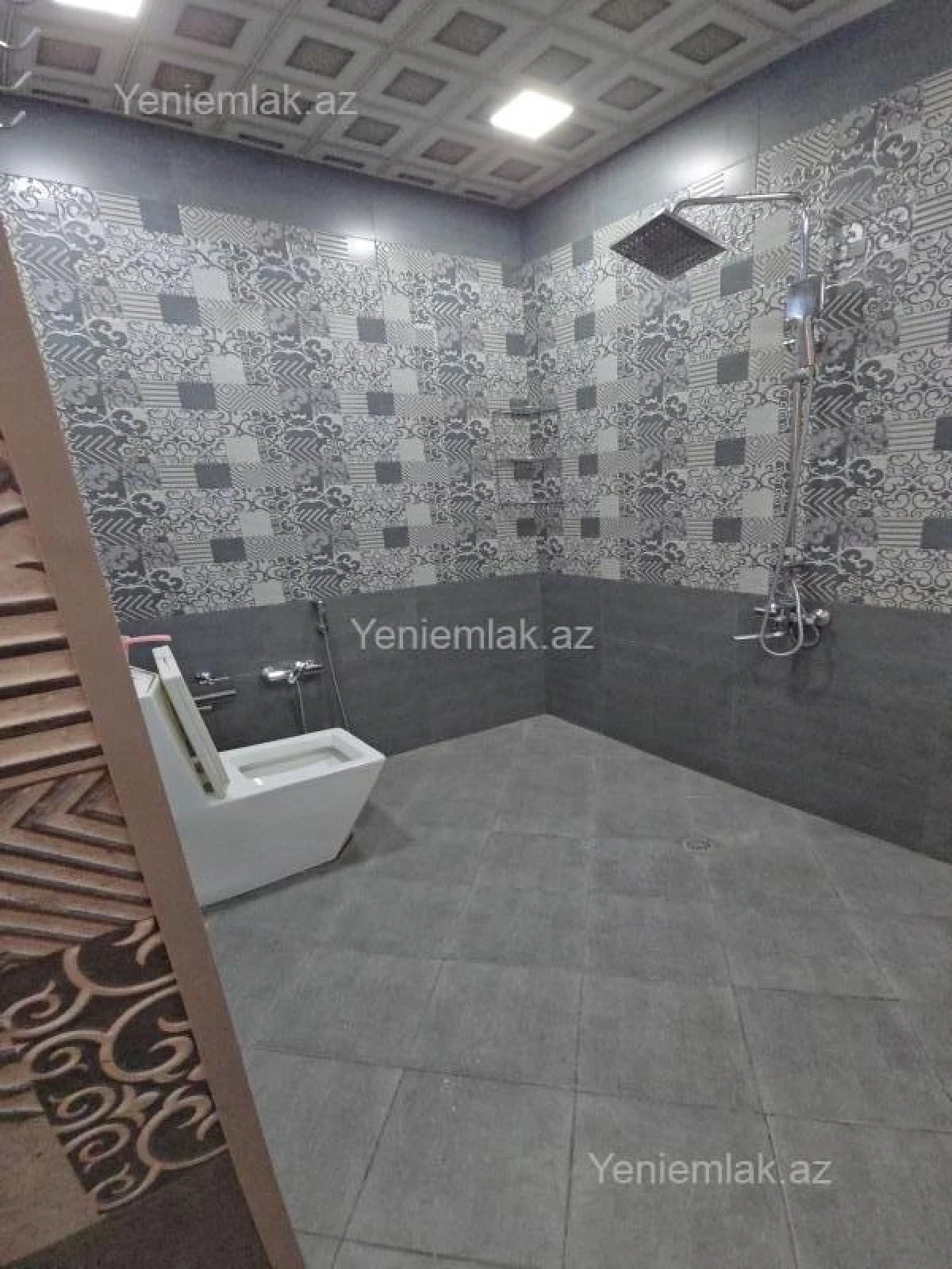 Satılır 6 otaqlı həyət evi 200 m²