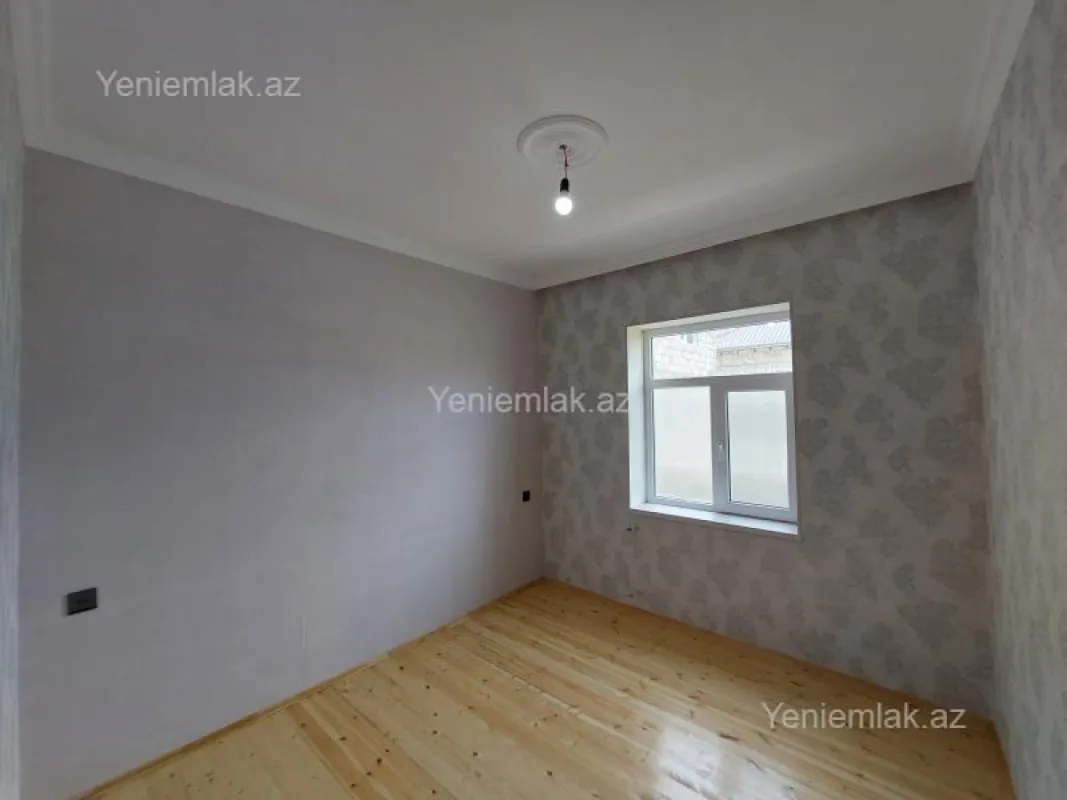 Satılır 3 otaqlı həyət evi 100 m²