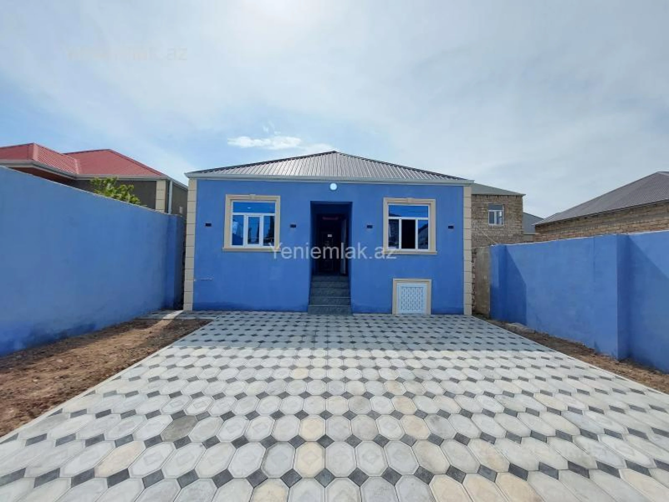 Satılır 3 otaqlı həyət evi 100 m²