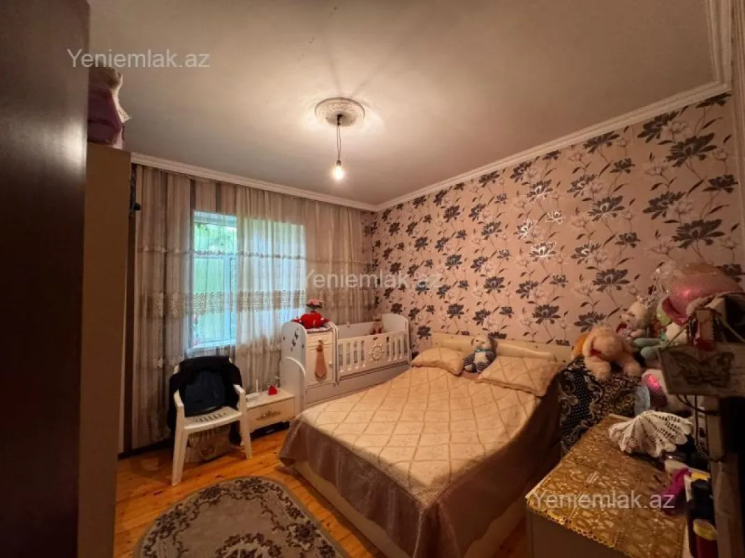 Satılır 3 otaqlı həyət evi 100 m²