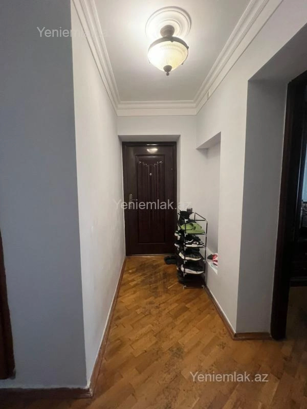 Satılır 3 otaqlı köhnə tikili 90 m²