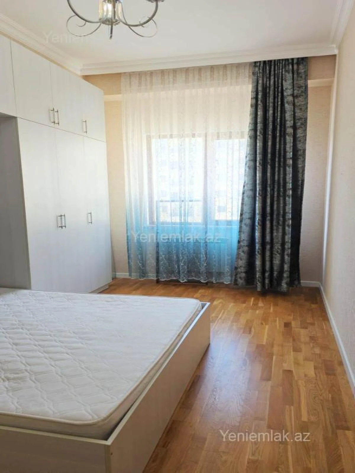 Satılır 3 otaqlı yeni tikili 98 m²