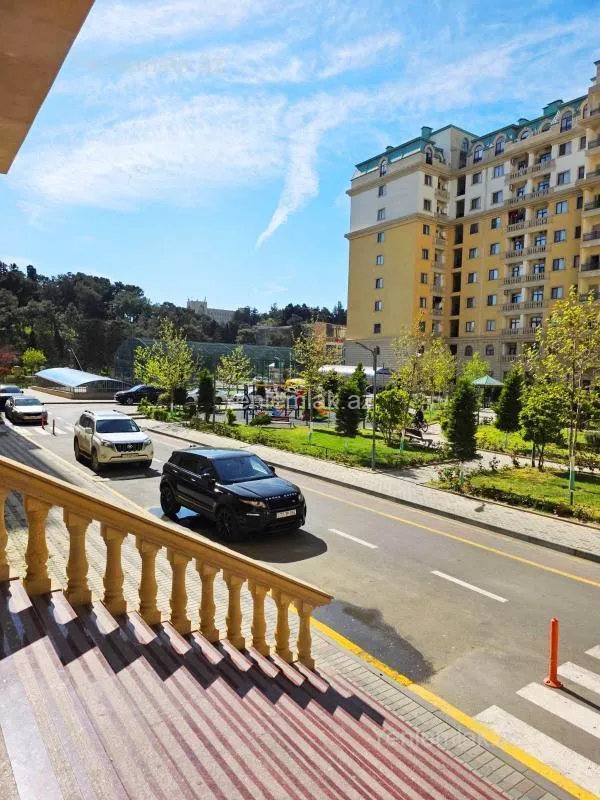Satılır 3 otaqlı yeni tikili 98 m²