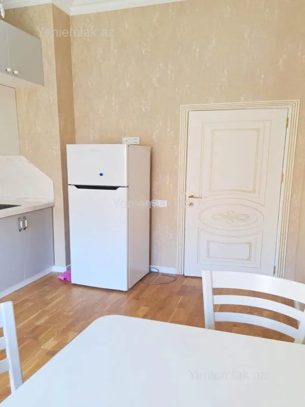 Satılır 3 otaqlı yeni tikili 98 m²