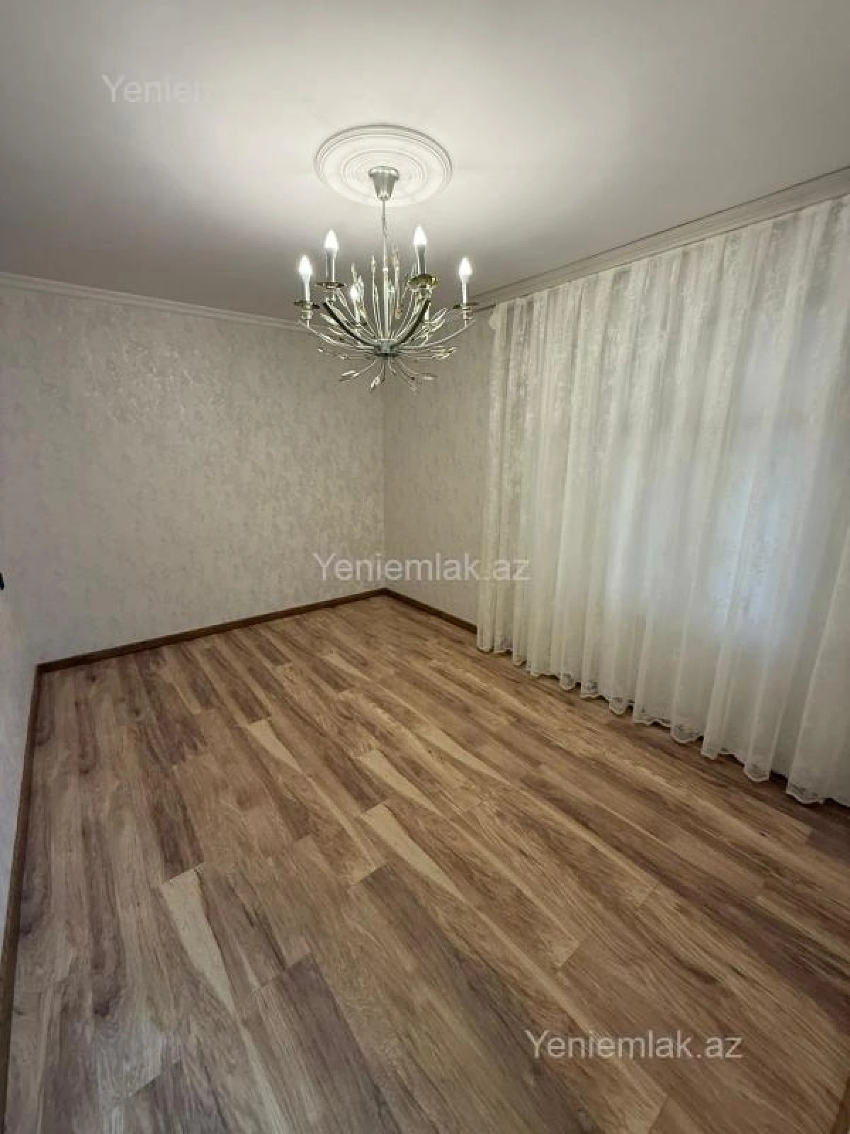 Satılır 3 otaqlı köhnə tikili 70 m²