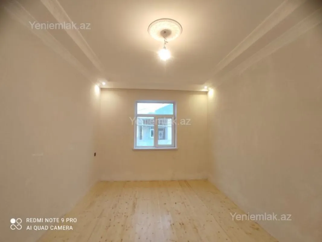 Satılır 3 otaqlı həyət evi 80 m²
