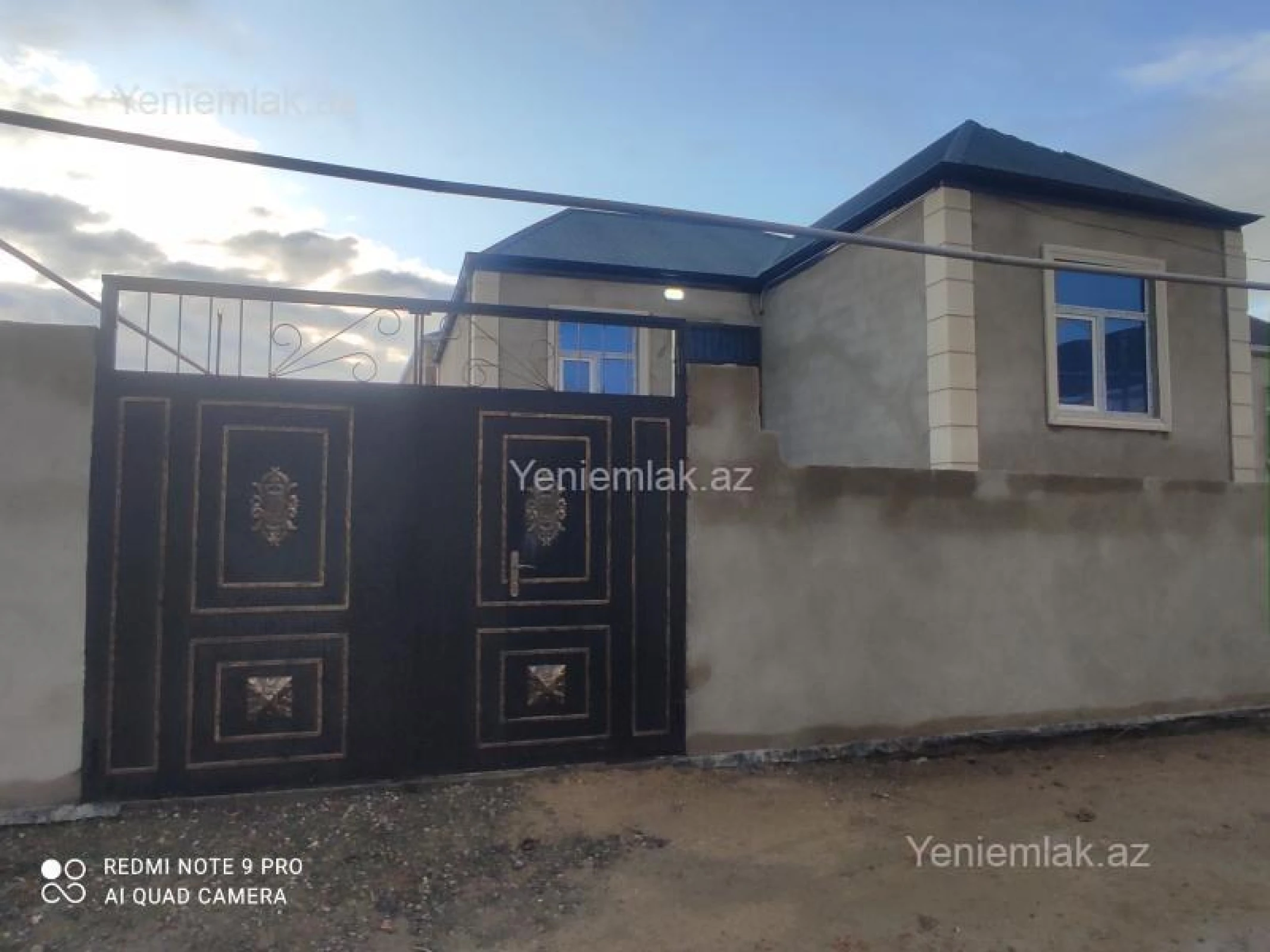 Satılır 3 otaqlı həyət evi 80 m²
