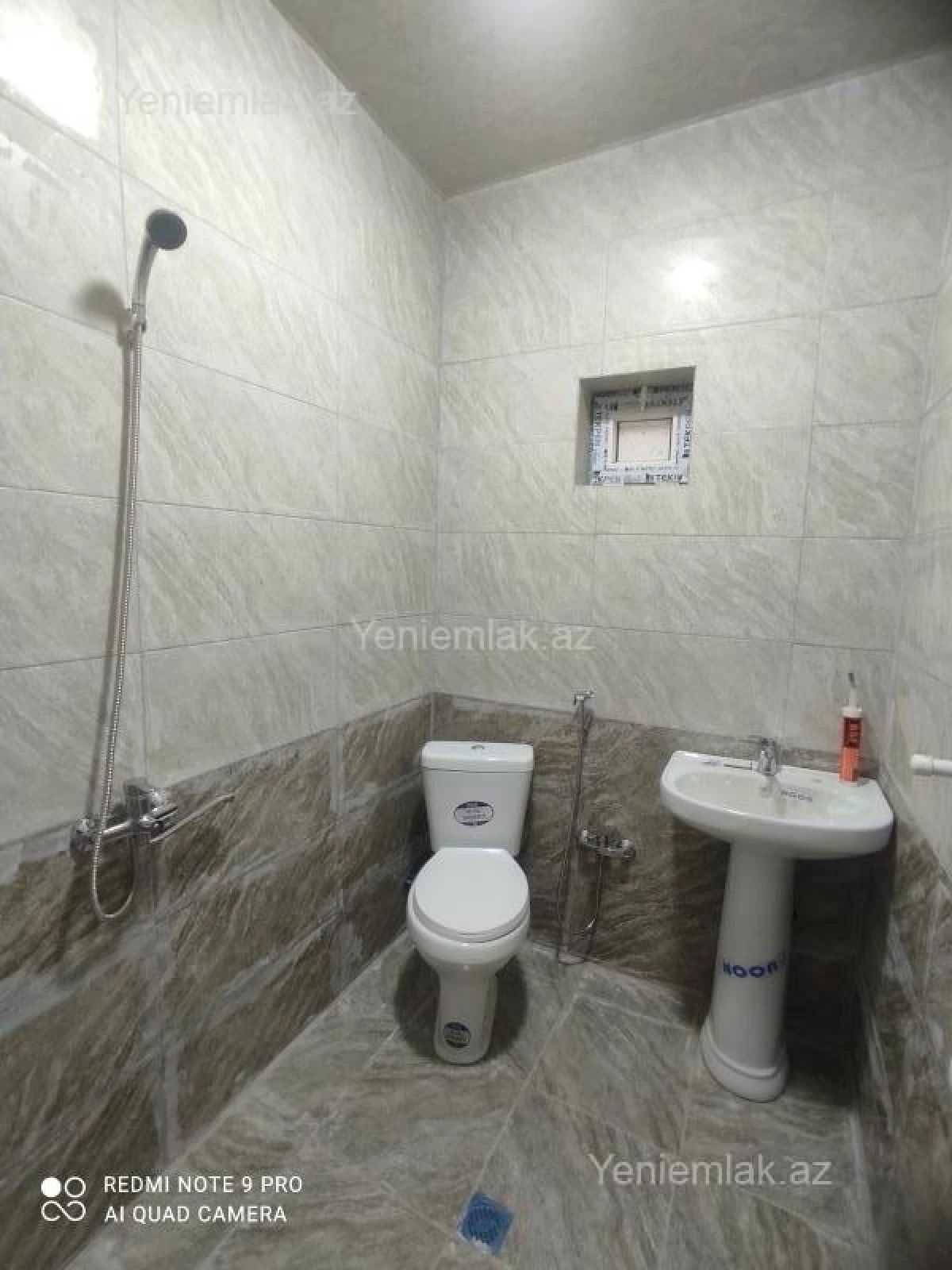 Satılır 3 otaqlı həyət evi 80 m²