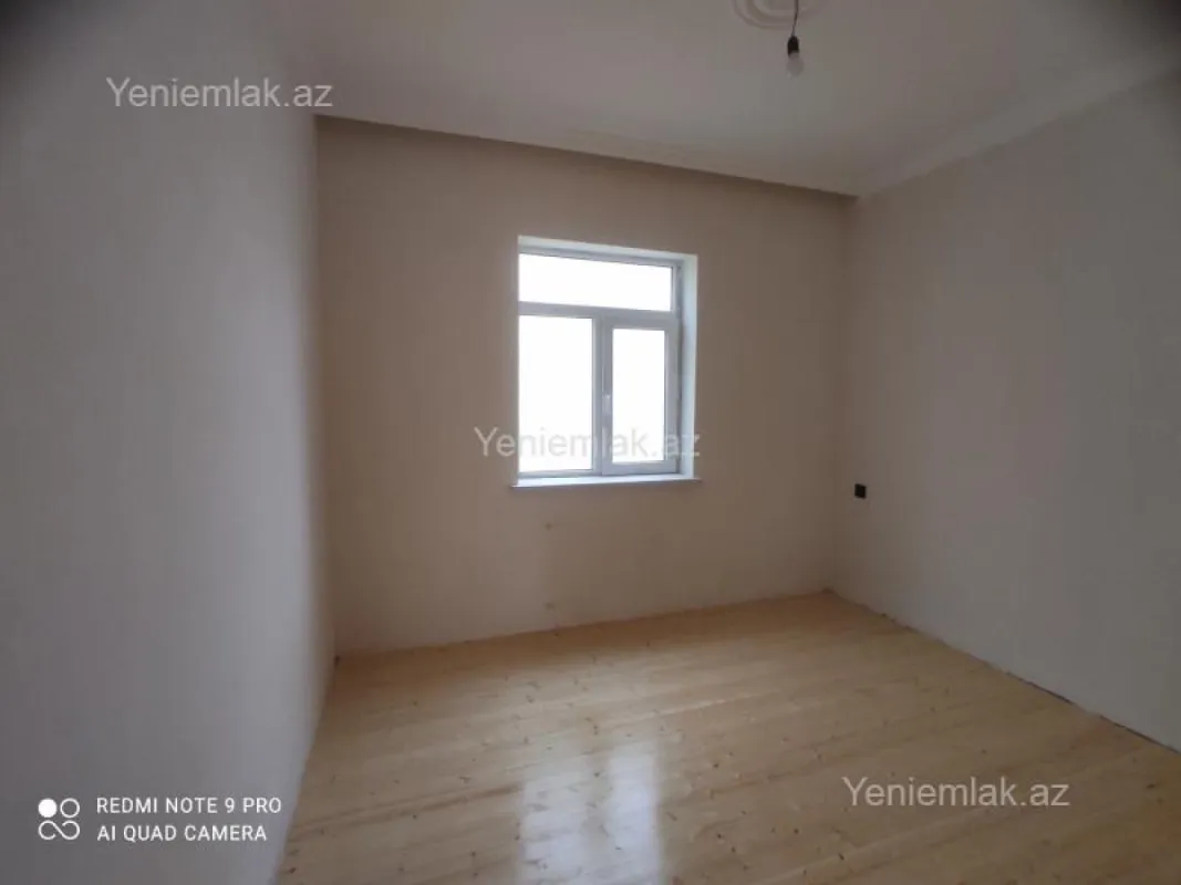 Satılır 3 otaqlı həyət evi 80 m²