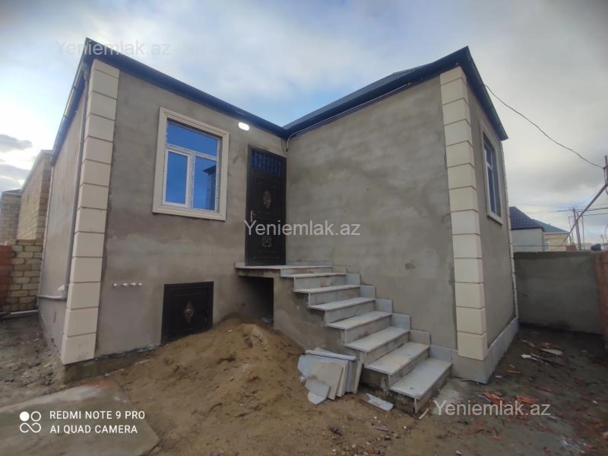 Satılır 3 otaqlı həyət evi 80 m²
