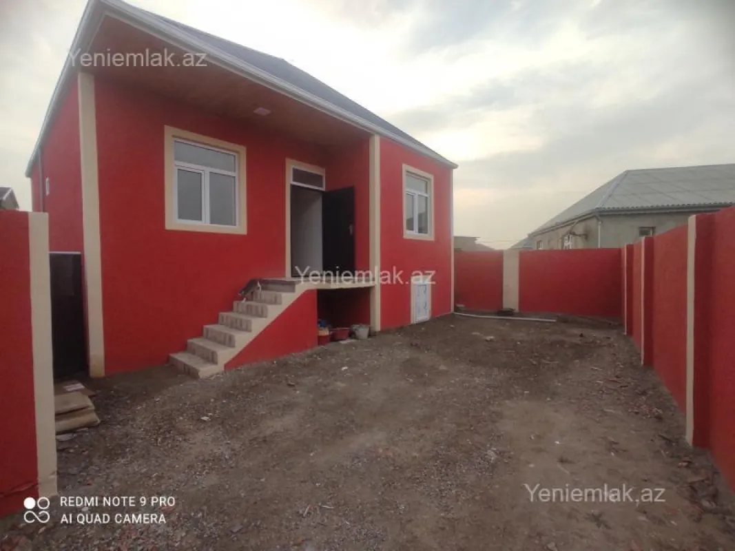 Satılır 3 otaqlı həyət evi 80 m²