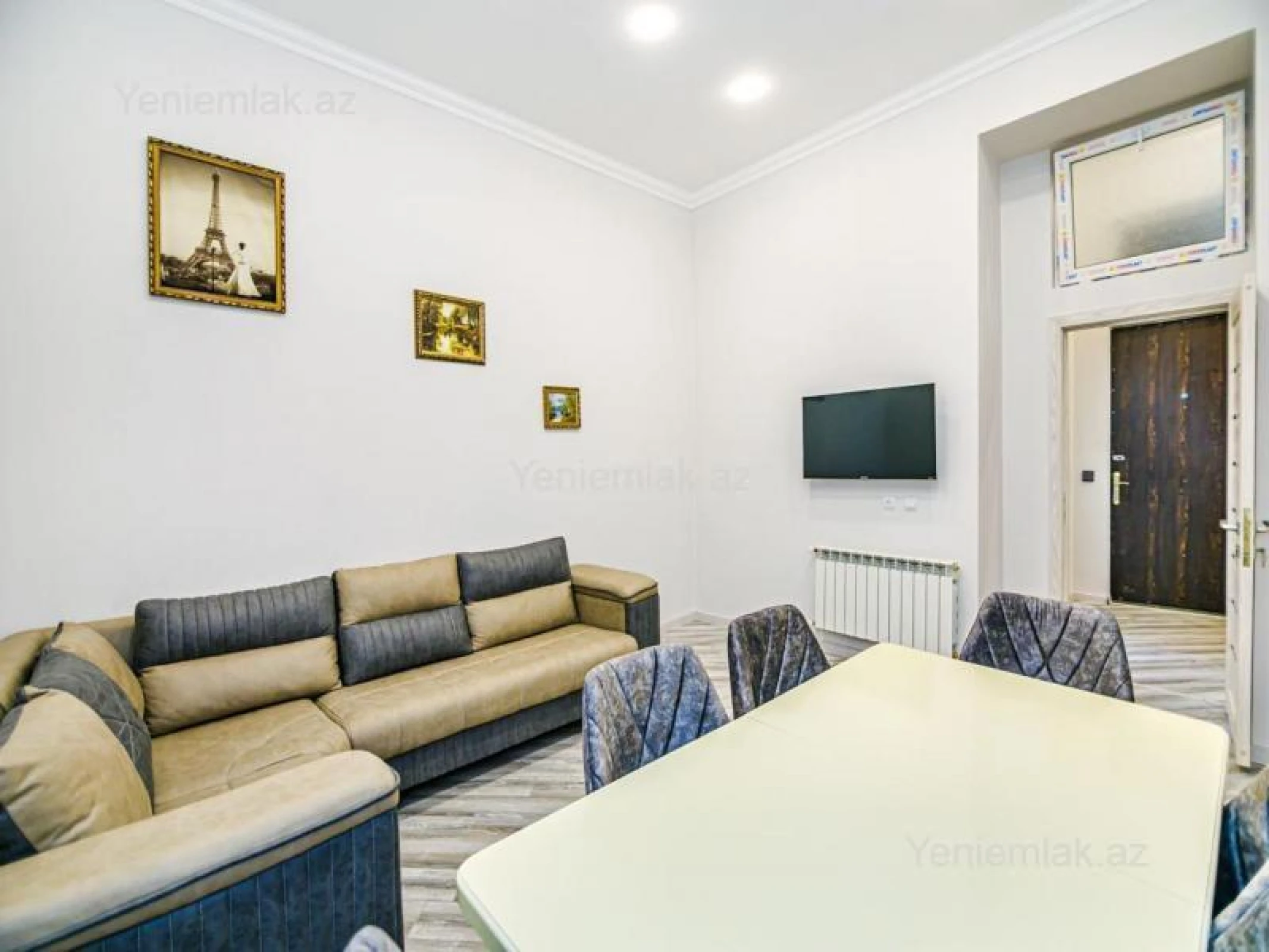 Satılır 2 otaqlı köhnə tikili 65 m²