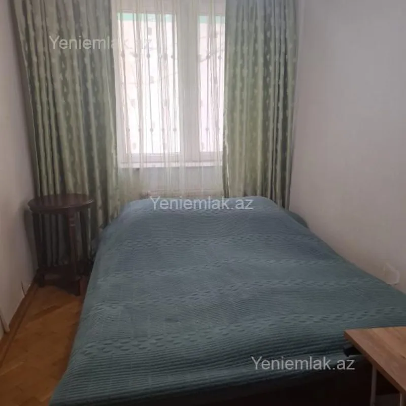 Satılır 3 otaqlı köhnə tikili 89 m²