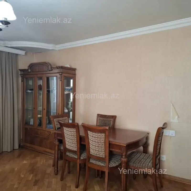 Satılır 3 otaqlı köhnə tikili 89 m²