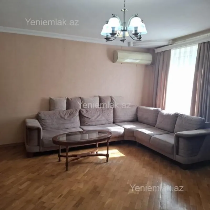 Satılır 3 otaqlı köhnə tikili 89 m²