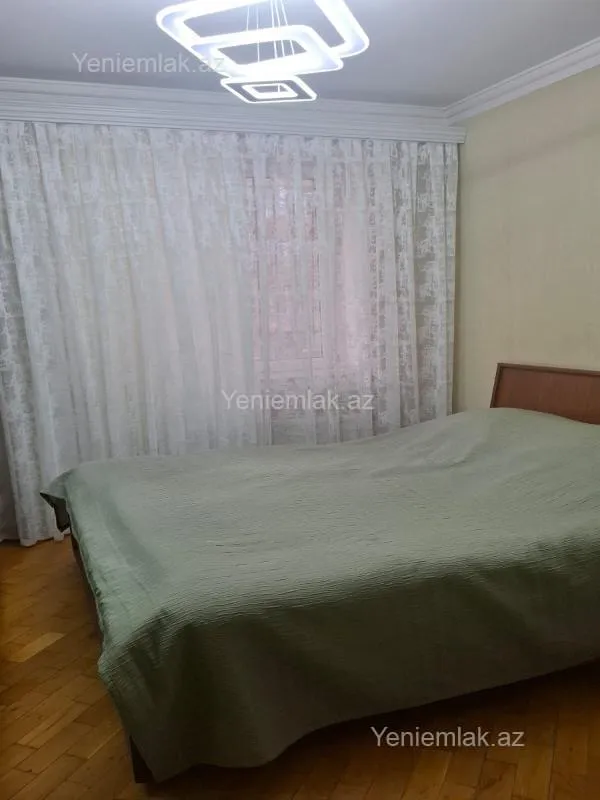 Satılır 3 otaqlı köhnə tikili 89 m²