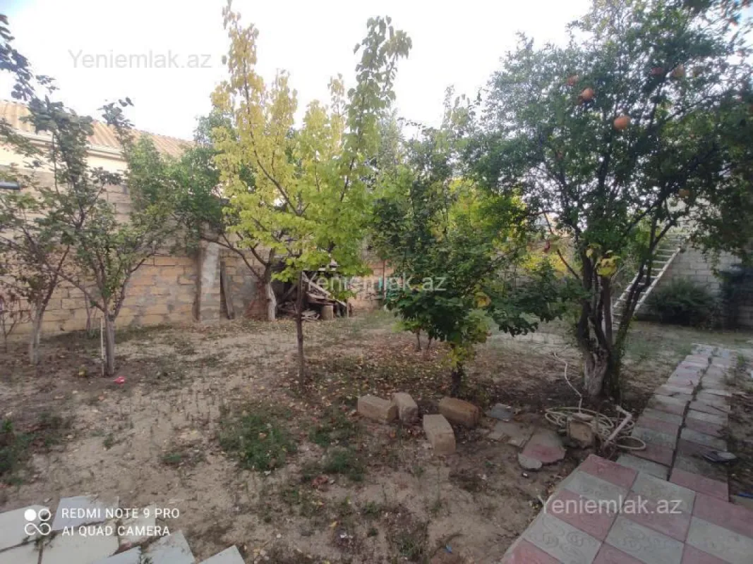 Satılır 3 otaqlı həyət evi 90 m²