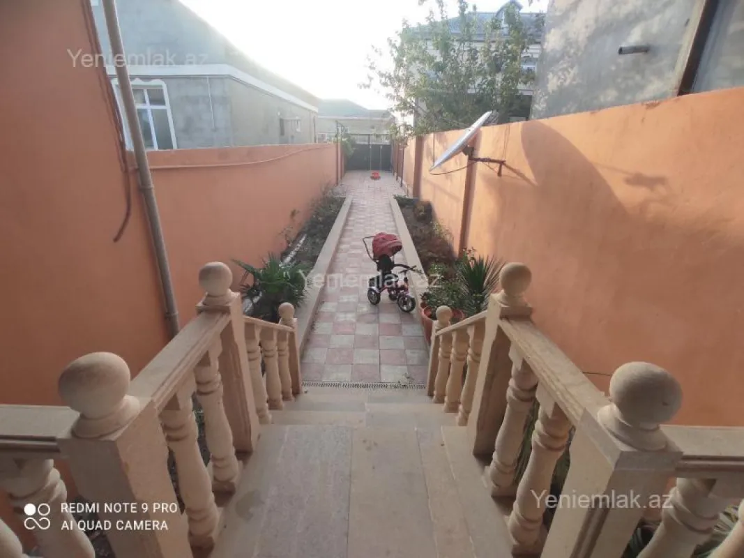 Satılır 3 otaqlı həyət evi 90 m²