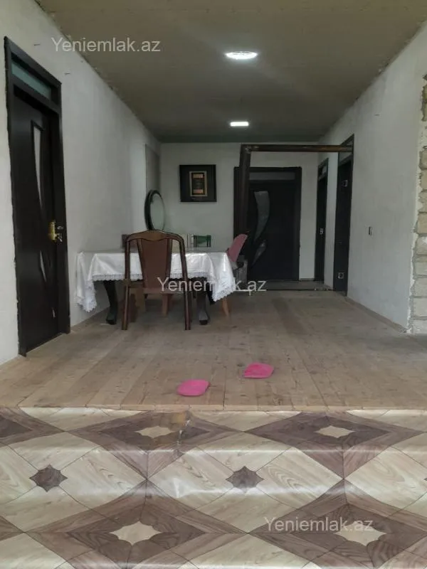 Satılır 4 otaqlı həyət evi 150 m²
