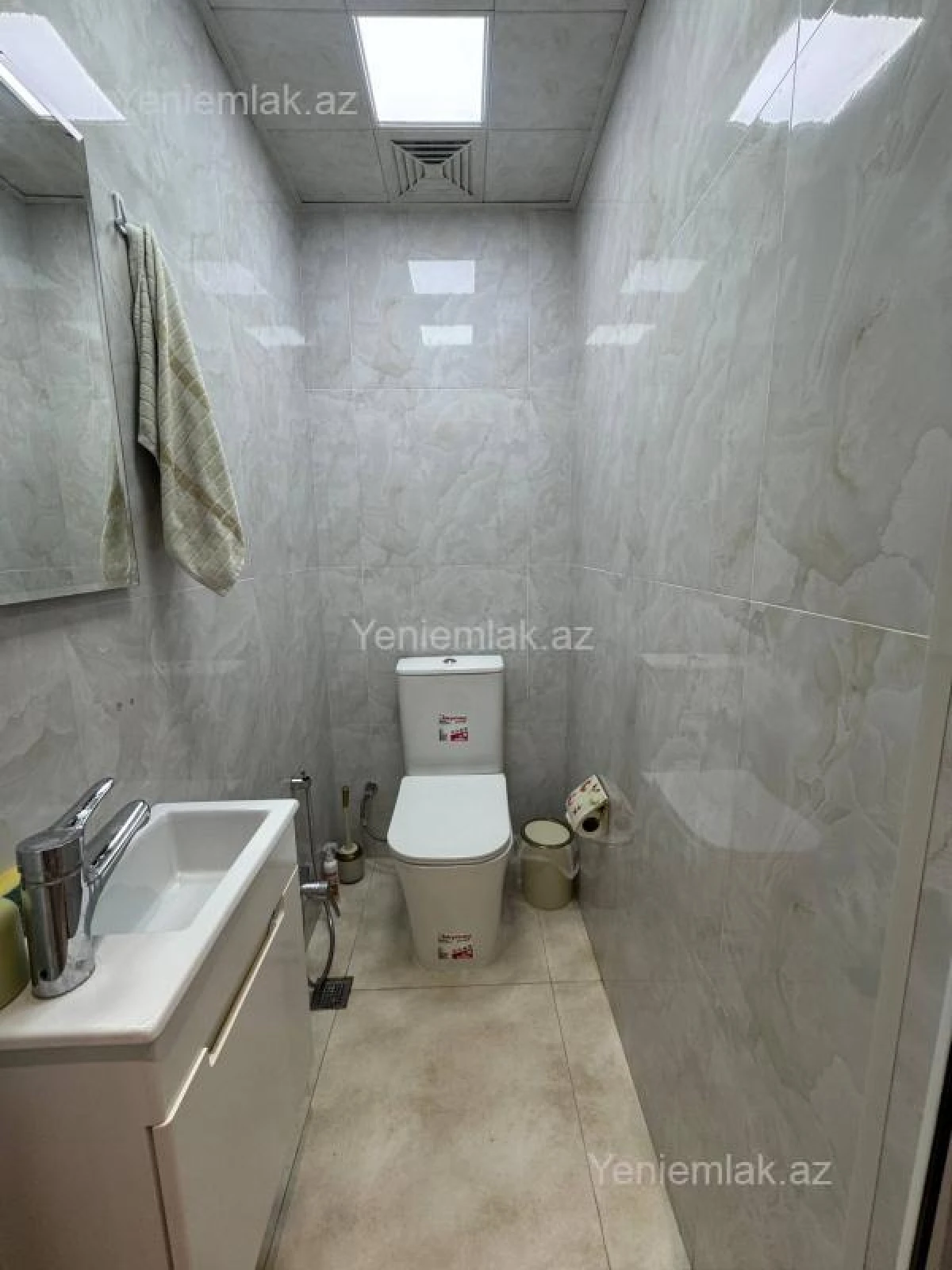 Satılır 3 otaqlı yeni tikili 83 m²