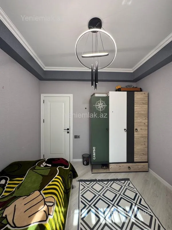 Satılır 3 otaqlı yeni tikili 83 m²