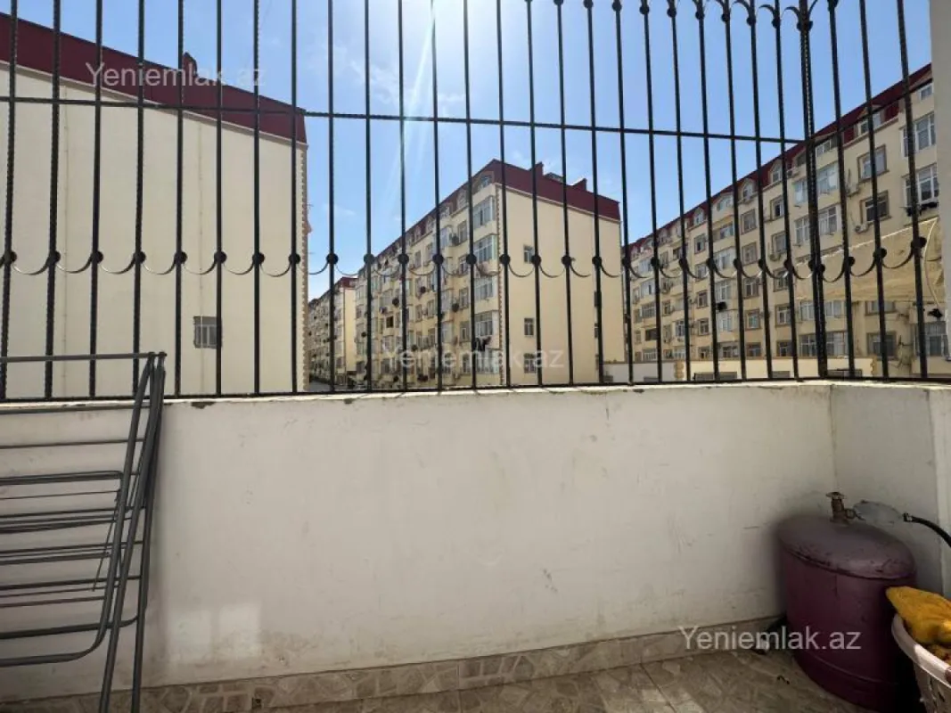Satılır 3 otaqlı yeni tikili 83 m²