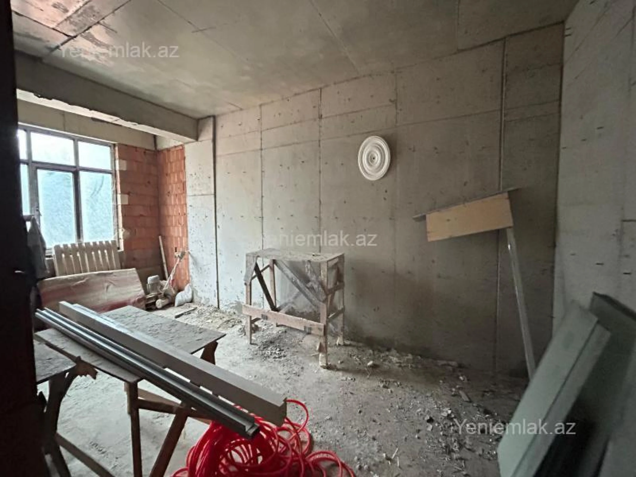 Satılır 3 otaqlı yeni tikili 138 m²