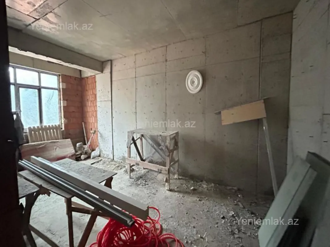 Satılır 3 otaqlı yeni tikili 138 m²