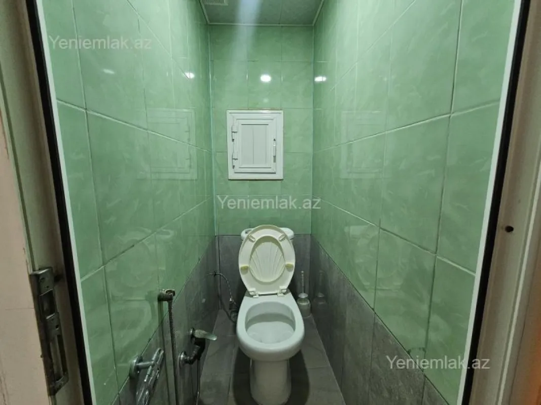 Satılır 2 otaqlı köhnə tikili 55 m²