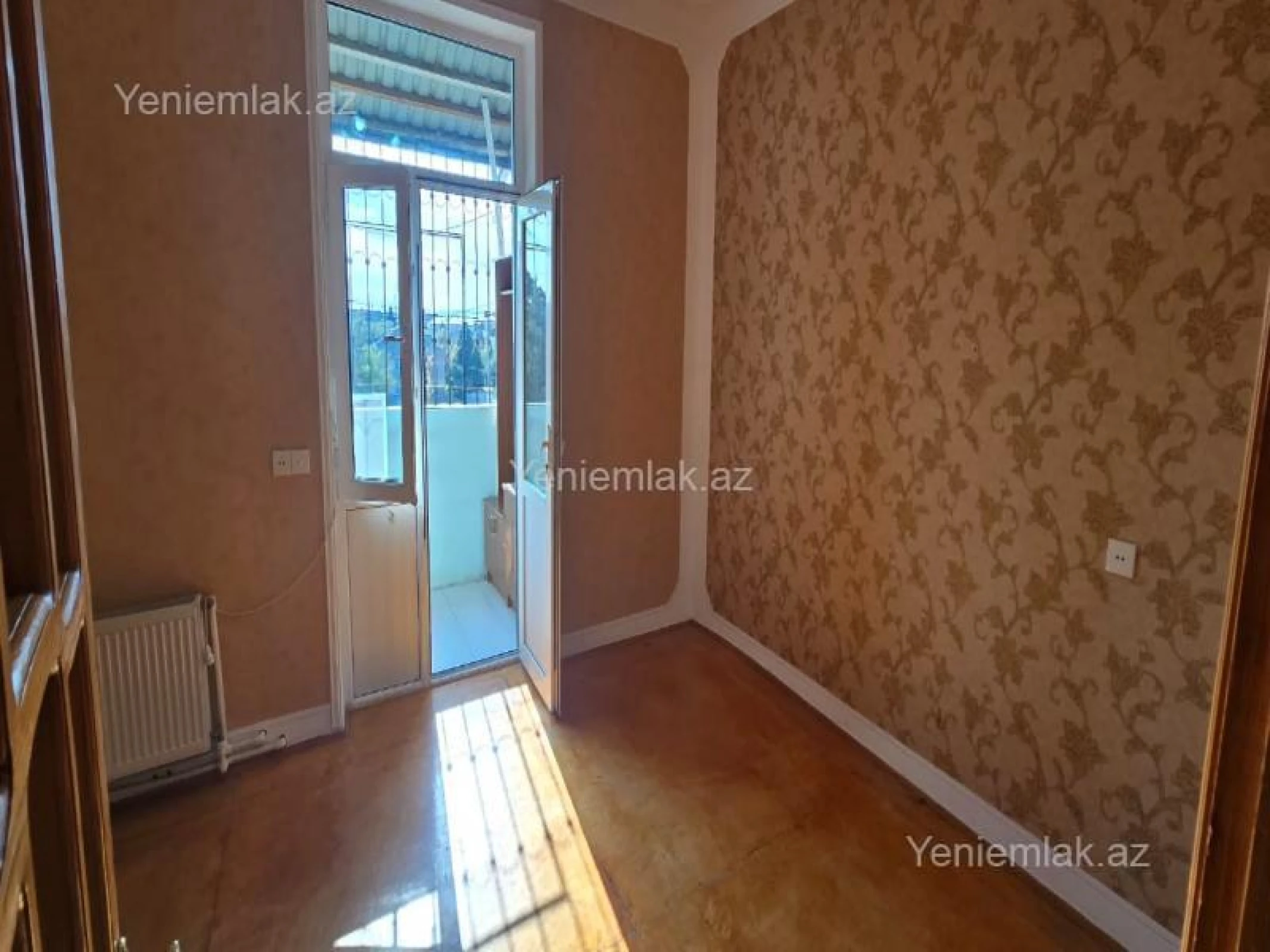 Satılır 2 otaqlı köhnə tikili 53 m²