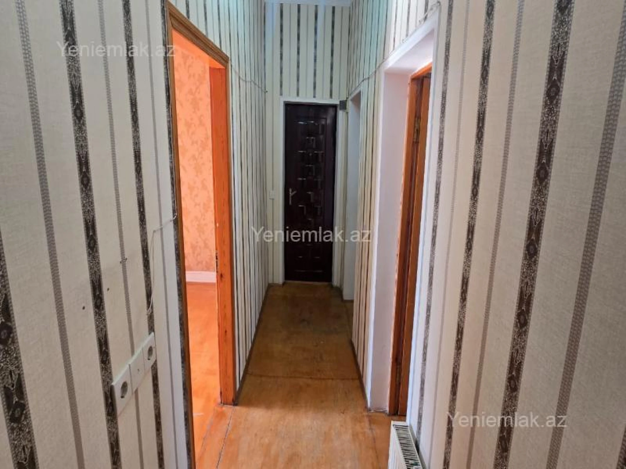 Satılır 2 otaqlı köhnə tikili 53 m²